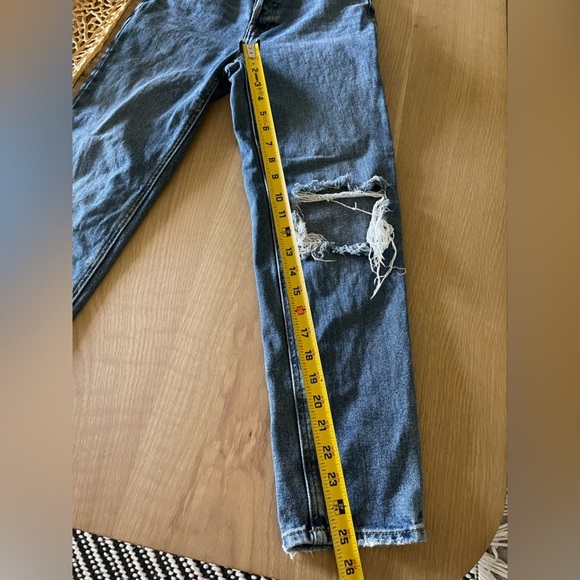 PacSun| Ultra High Rise Slim Jeans, Distressed Style—Size 25••• - Picture 10 of 14